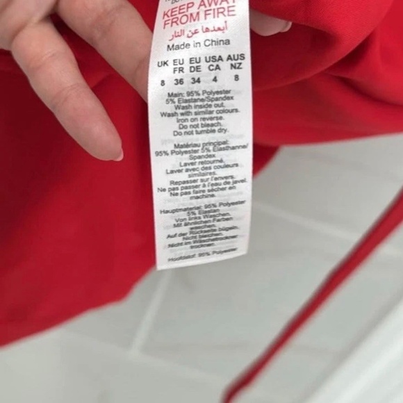 Karen Millen mini dress NWT size 4 - Picture 4 of 4